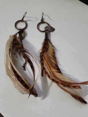 Boho Feather Dangle Earrings - Brown & Cream